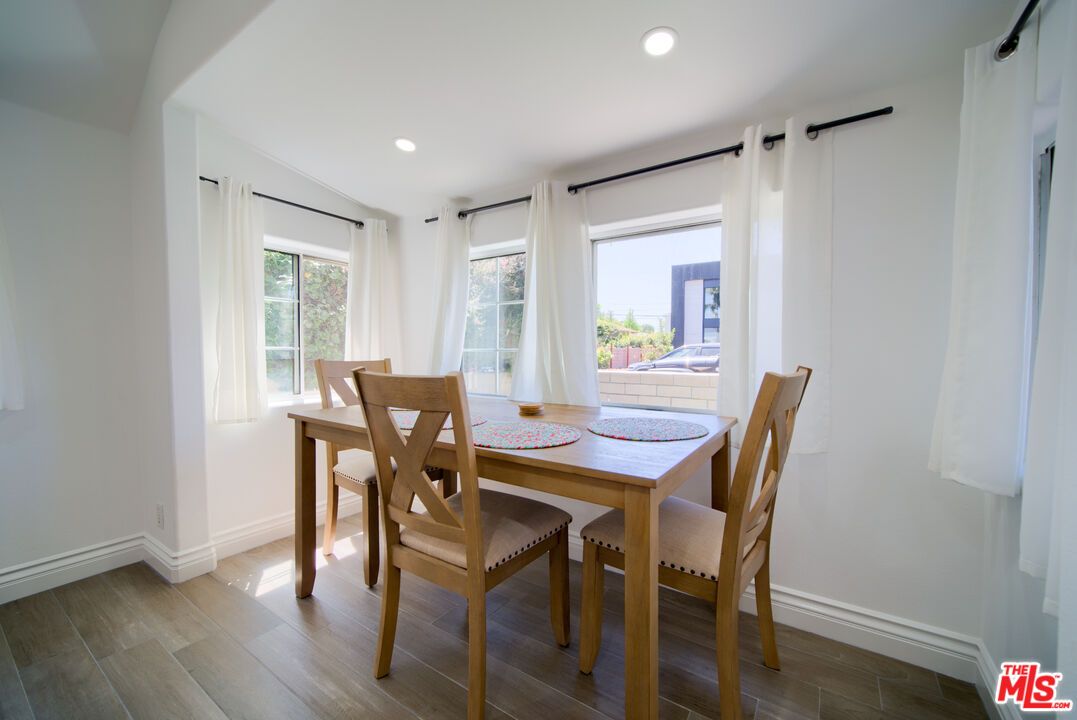 Dining room, Interior, Recessed Lighting, Wood Texture Flooring