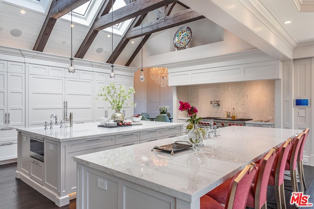 Chandelier, Interior, Kitchen, Recessed Lighting, Wooden Beams, Wood Texture Flooring