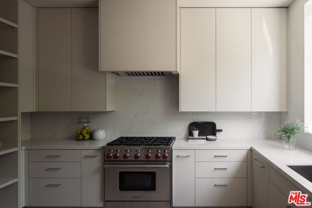 Interior, Kitchen, Marble Walls, Stainless Steel Appliances