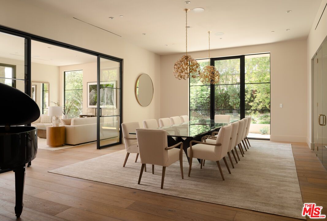 Chandelier, Dining room, Interior, Living room, Pendant Lights, Recessed Lighting, Wood Texture Flooring