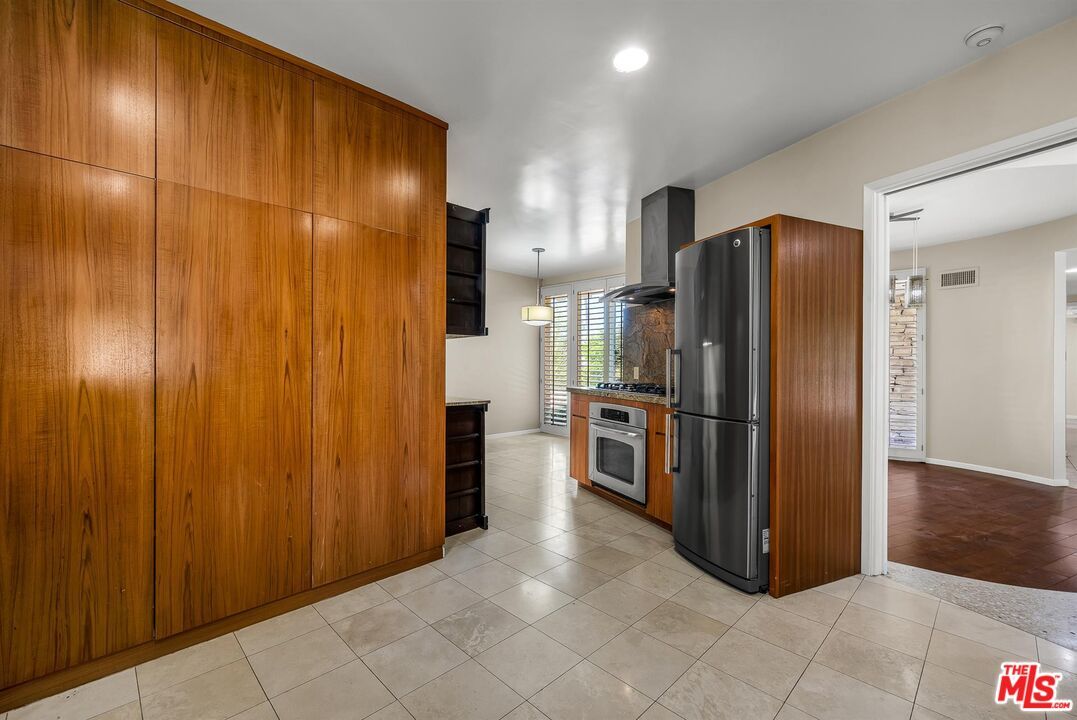 Interior, Kitchen, Pendant Lights, Recessed Lighting