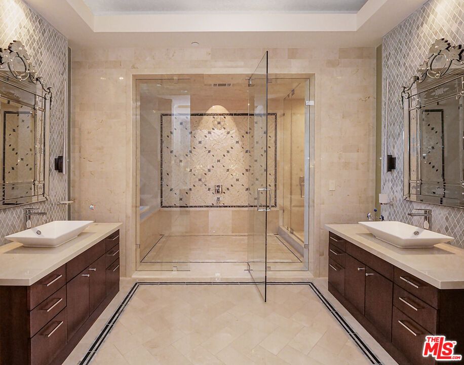 Bathroom, Dual Sink Vanities, Glass Shower, Interior, Recessed Lighting