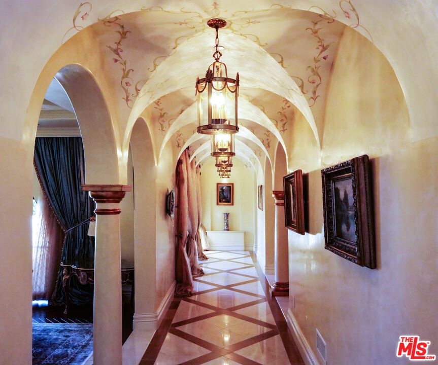 Interior, Pendant Lights