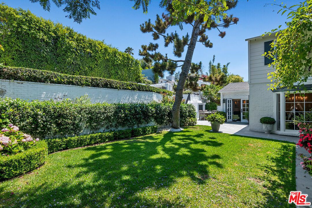 Backyard, Exterior, Water