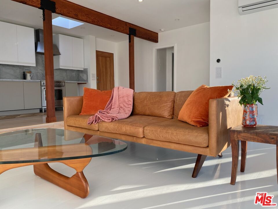 Interior, Kitchen, Living room, Recessed Lighting