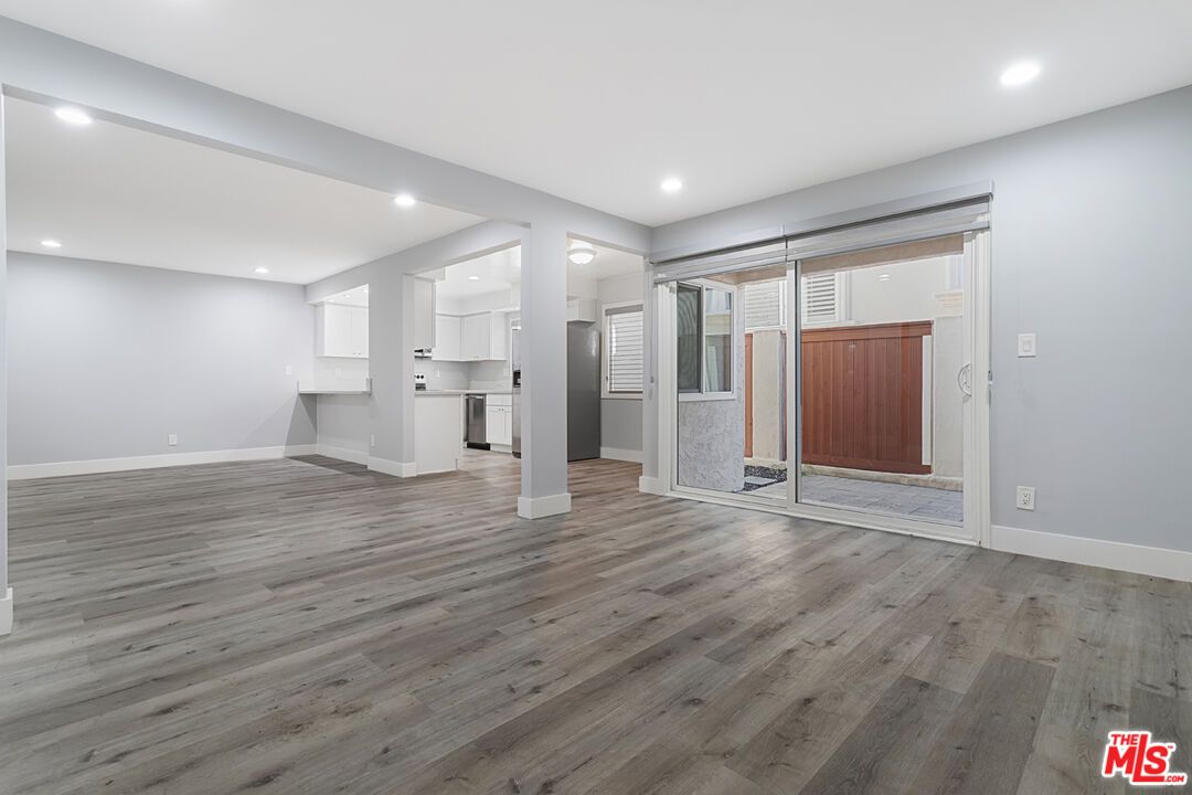 Empty room, Interior, Kitchen, Recessed Lighting, Wood Texture Flooring