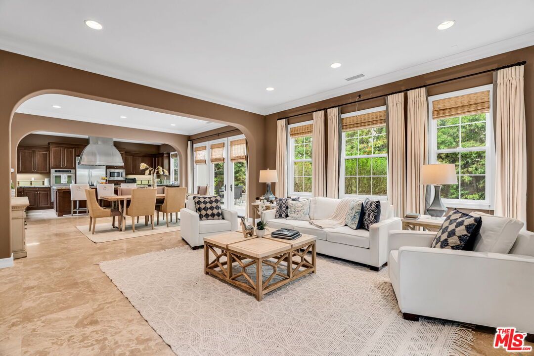 Dining room, Interior, Kitchen, Living room, Recessed Lighting