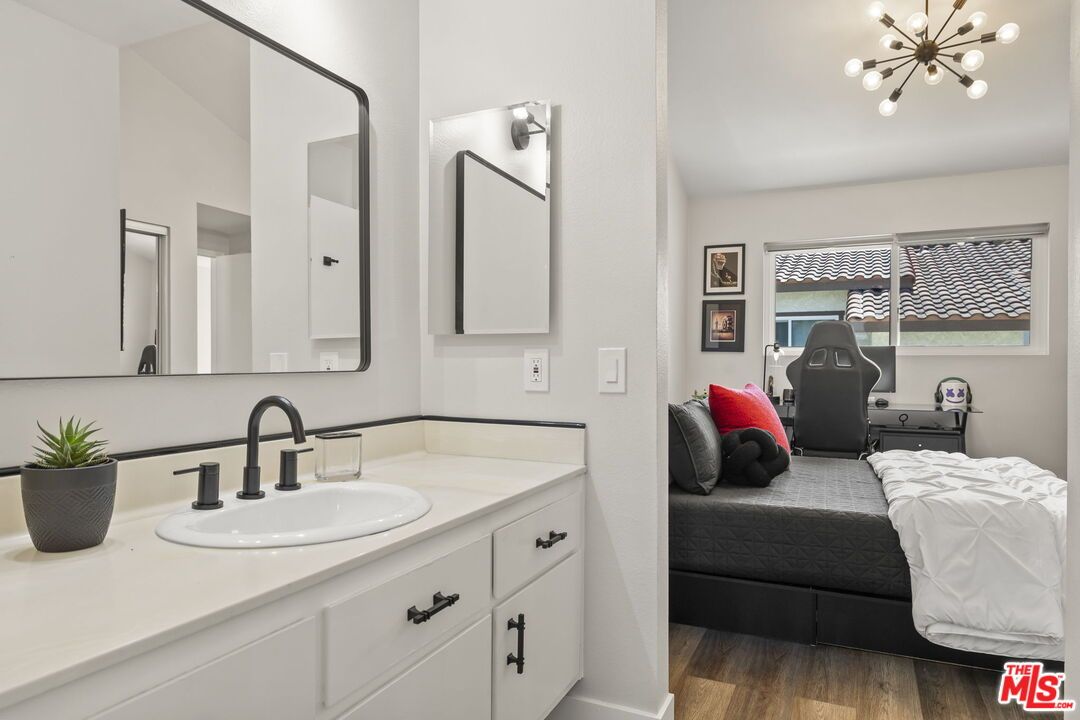 Bathroom, Bedroom, Interior, Wood Texture Flooring