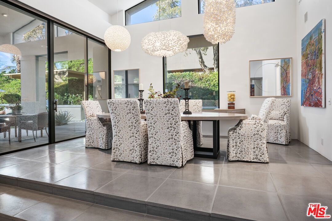 Dining room, Interior, Pendant Lights