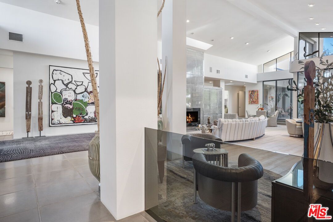 Fireplace, Interior, Living room, Recessed Lighting