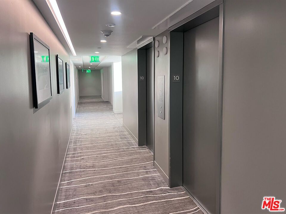 Elevator, Interior, Recessed Lighting