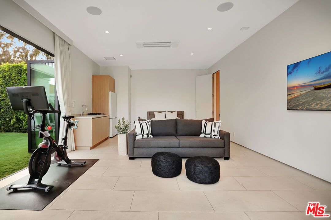 Fitness Equipment, Interior, Recessed Lighting