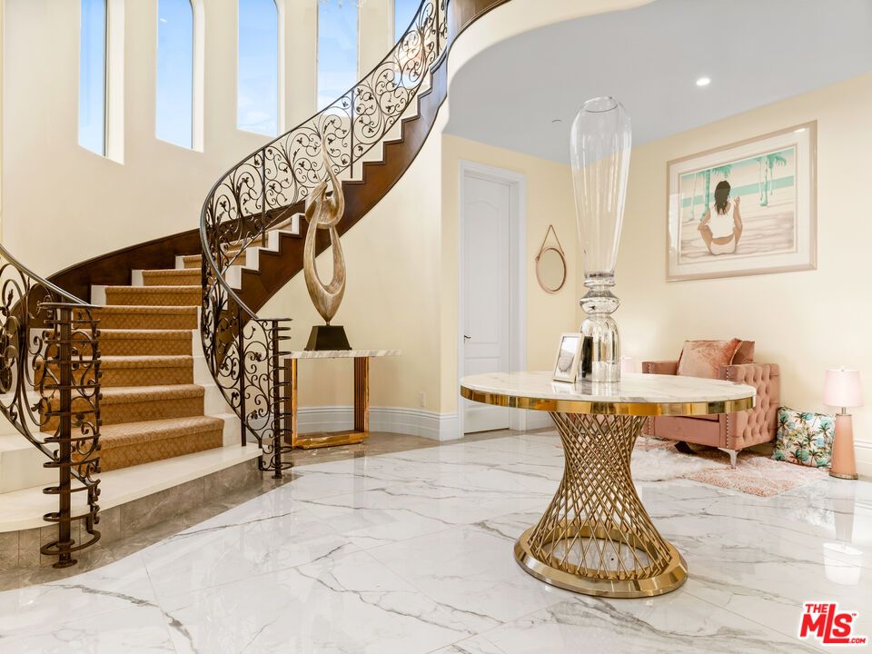 Interior, Marble, Recessed Lighting