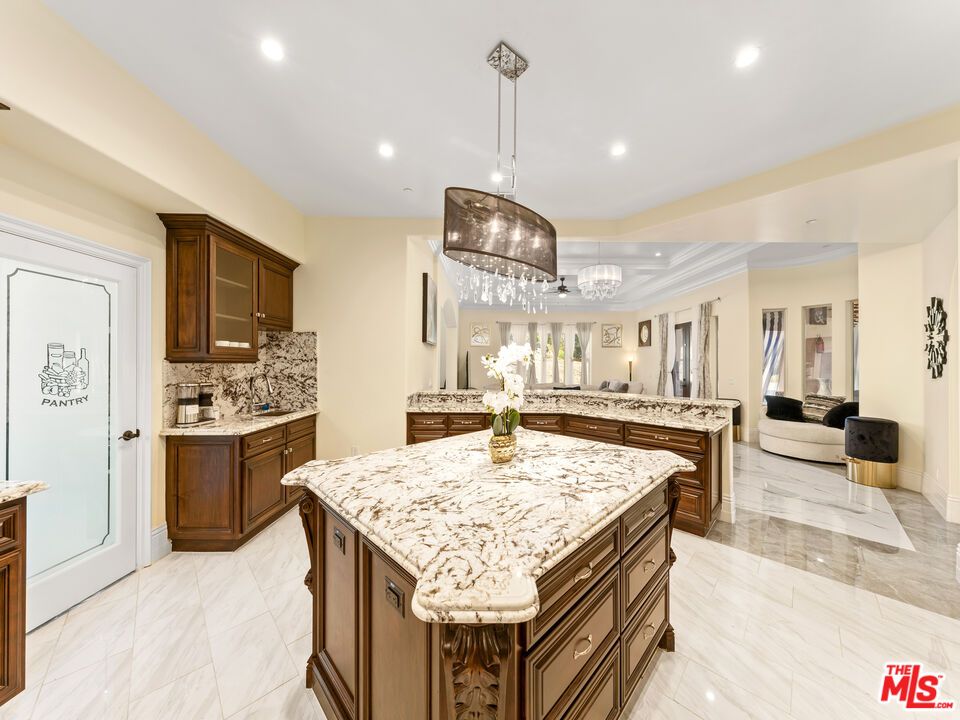 Interior, Kitchen, Marble, Pendant Lights, Recessed Lighting