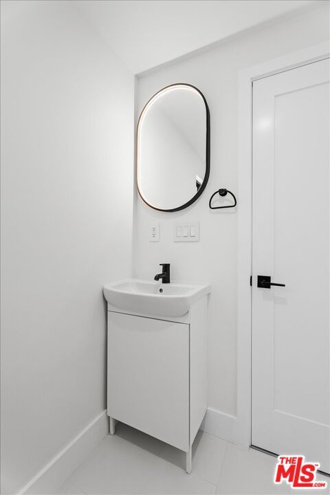 Bathroom, Interior