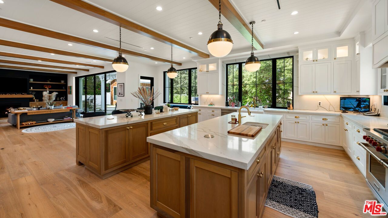 Interior, Kitchen, Pendant Lights, Recessed Lighting, Wooden Beams, Wood Texture Flooring
