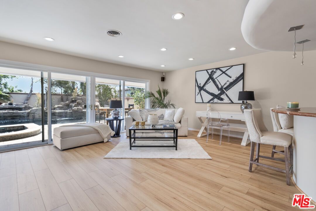 Home Office, Interior, Living room, Recessed Lighting, Wood Texture Flooring