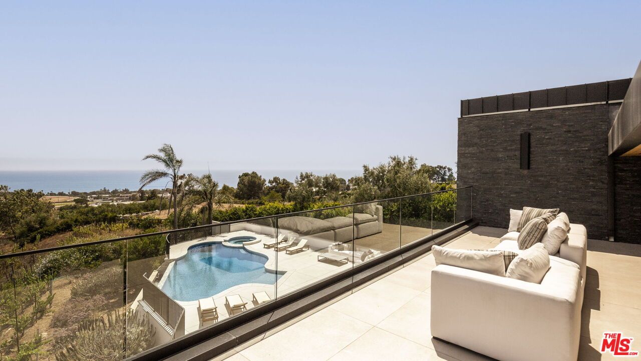 Water, Exterior, Pool, Other