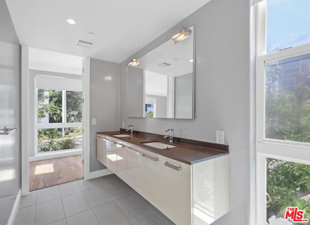 Bathroom, Dual Sink Vanities, Interior, Recessed Lighting, Wood Texture Flooring