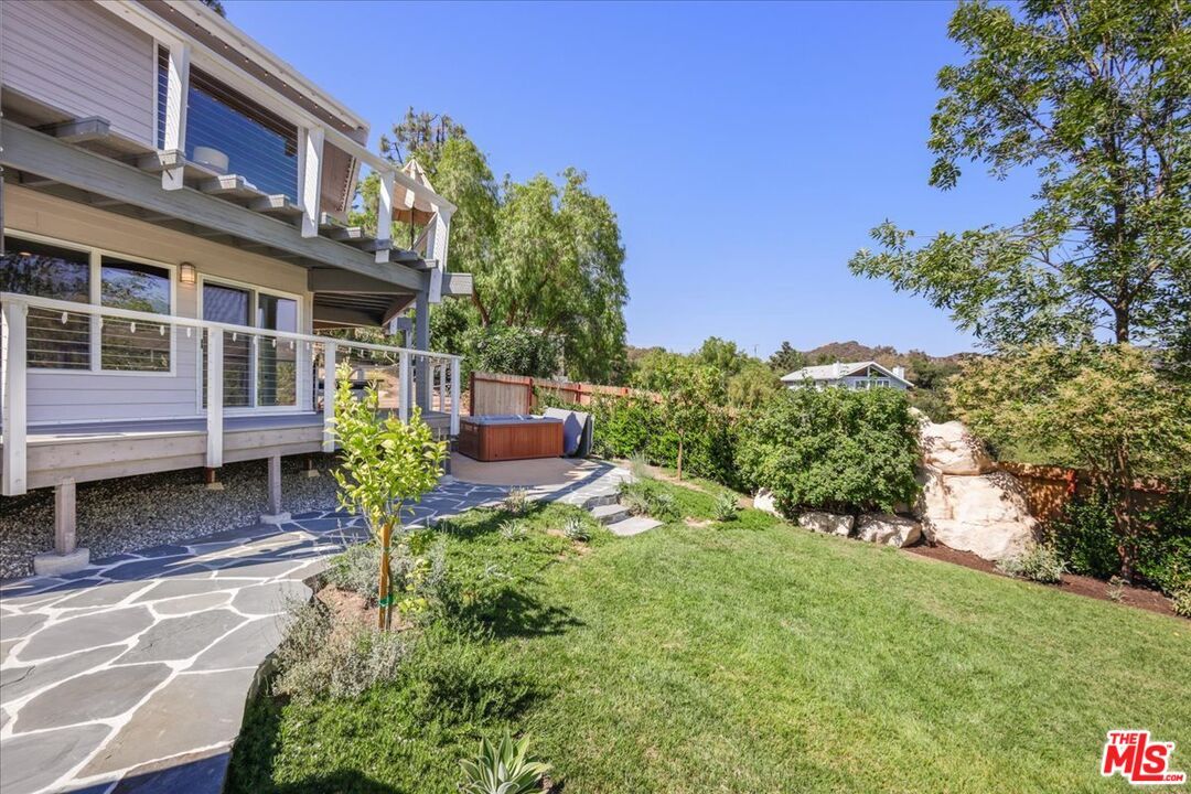 Backyard, Exterior, Hot Tub