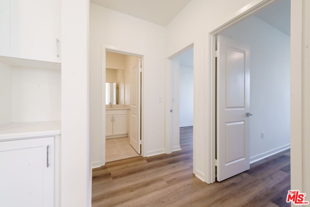 Bathroom, Empty room, Interior, Wood Texture Flooring