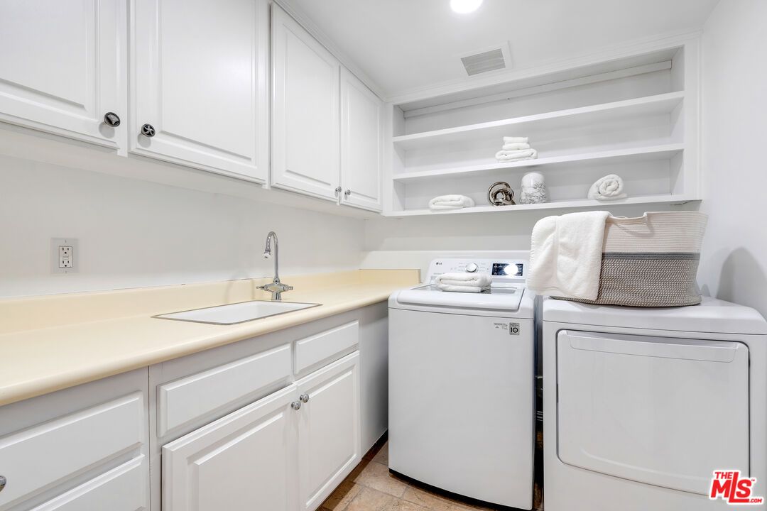 Interior, Recessed Lighting, Washer