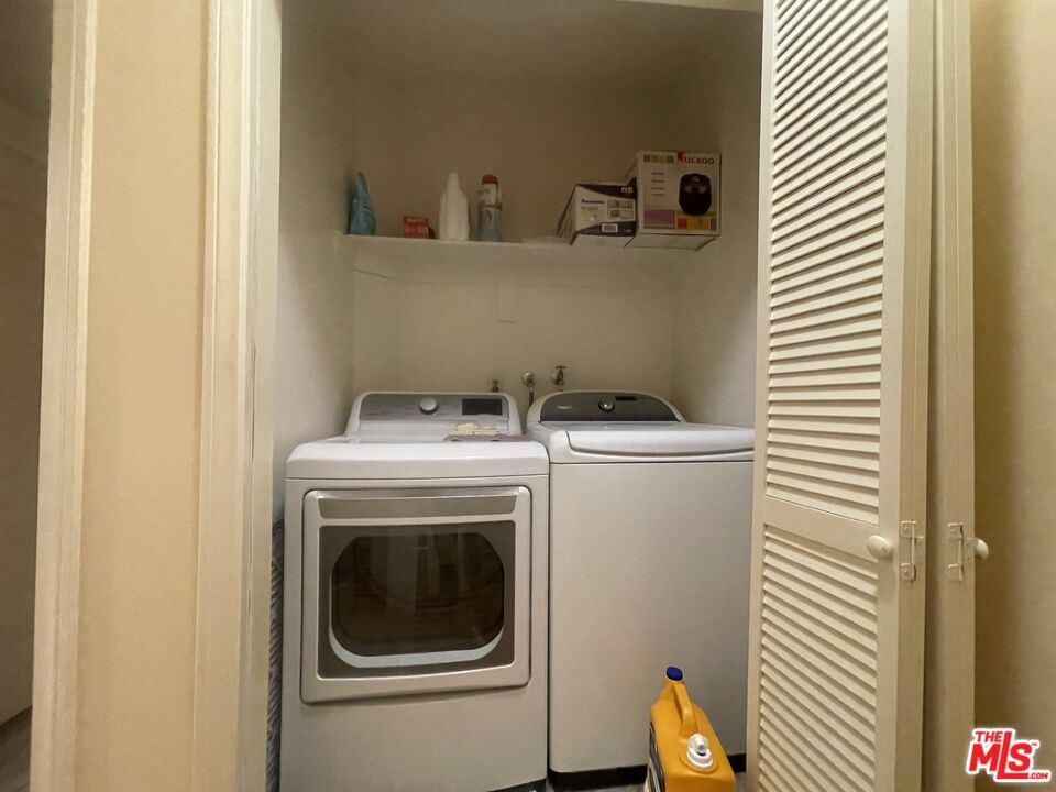 Interior, Utility Closets, Washer