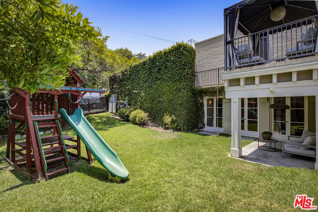 Backyard, Exterior, Playground