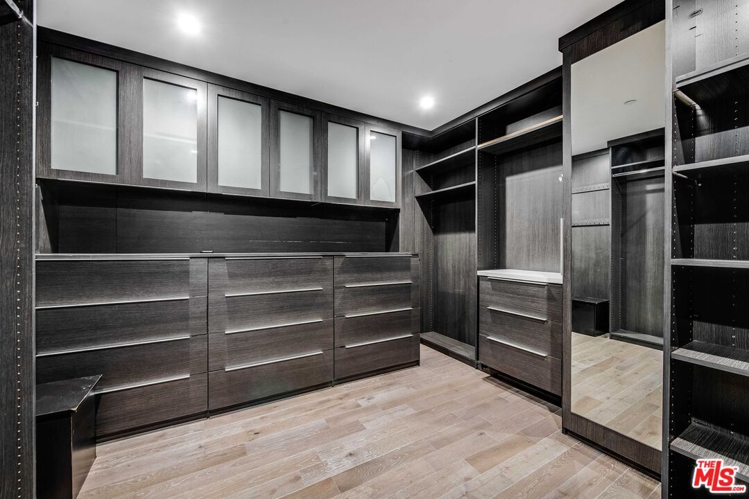 Interior, Recessed Lighting, Walk-in Closets, Wood Texture Flooring