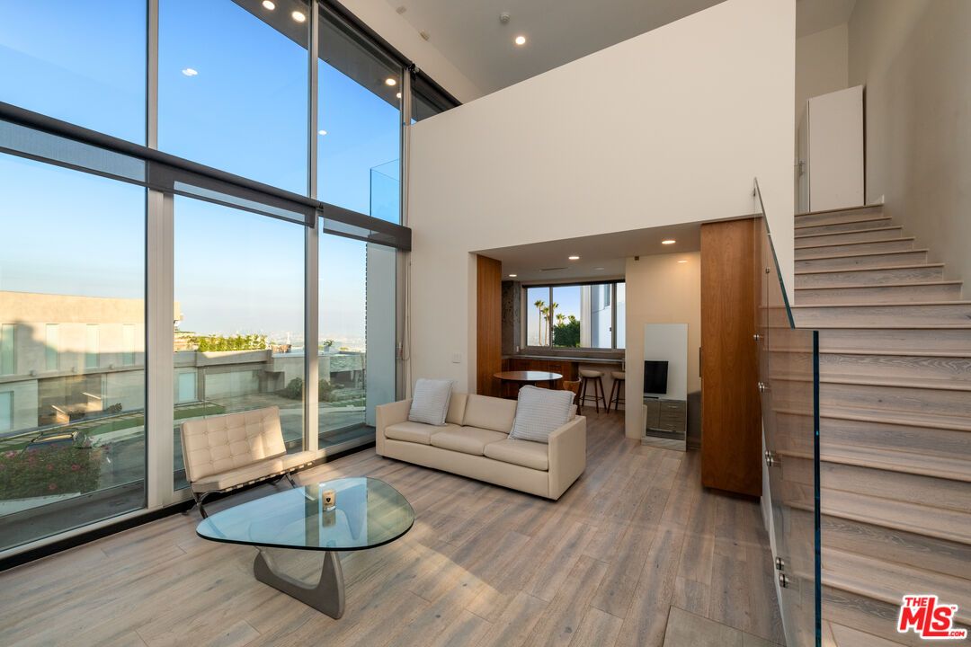 Dining room, Interior, Living room, Recessed Lighting, Wood Texture Flooring