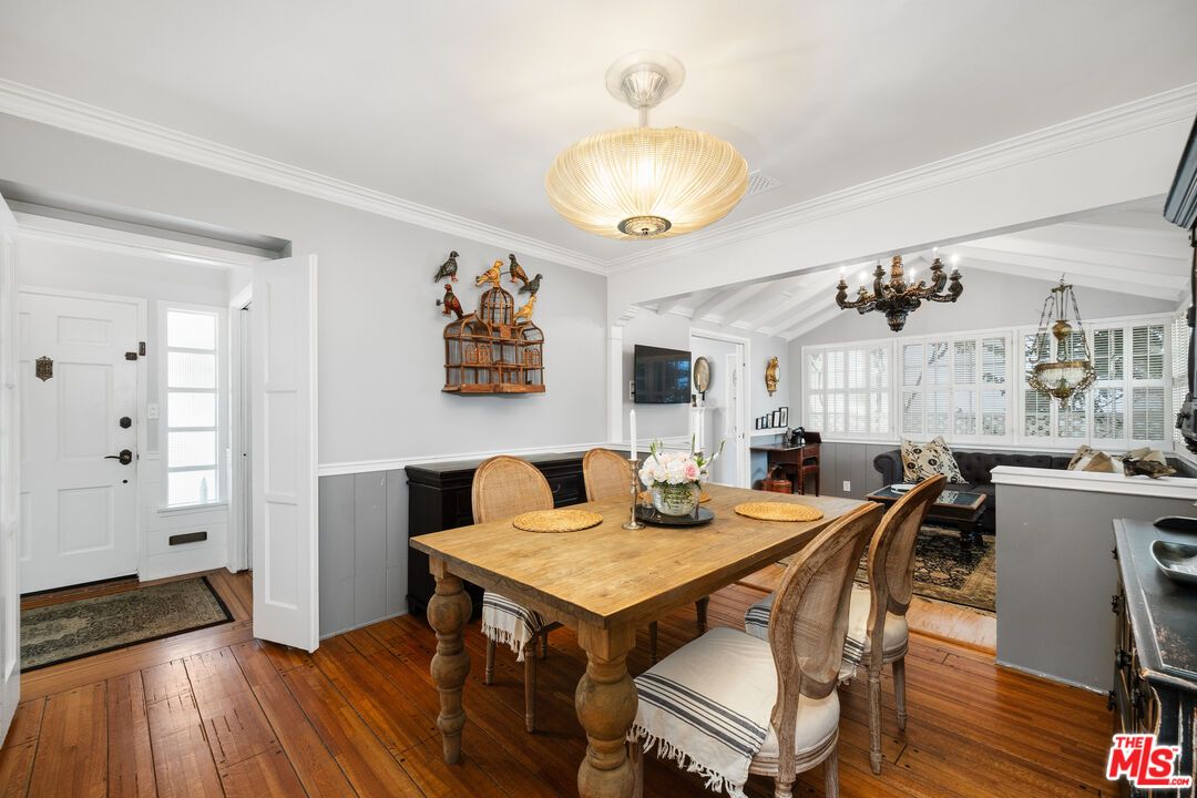Chandelier, Dining room, Interior, Wood Texture Flooring