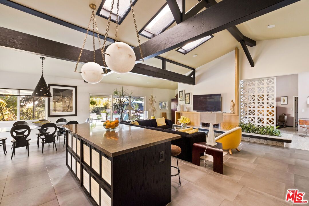 Dining room, Interior, Kitchen, Living room, Pendant Lights, Recessed Lighting