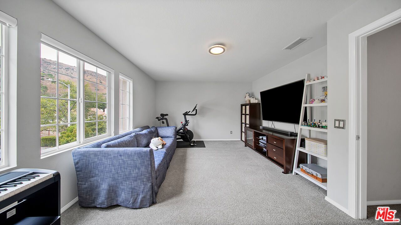 Fitness Equipment, Interior, Living room