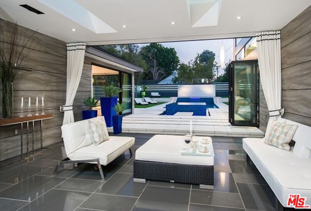 Exterior, Interior, Recessed Lighting