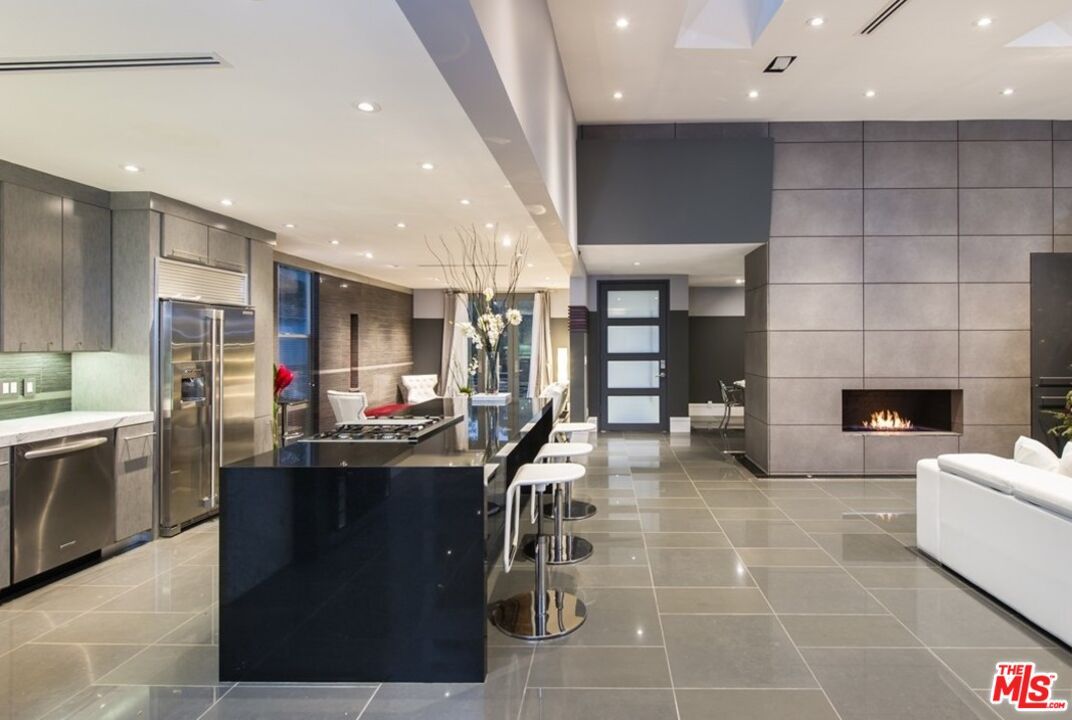 Fireplace, Interior, Kitchen, Living room, Recessed Lighting, Stainless Steel Appliances
