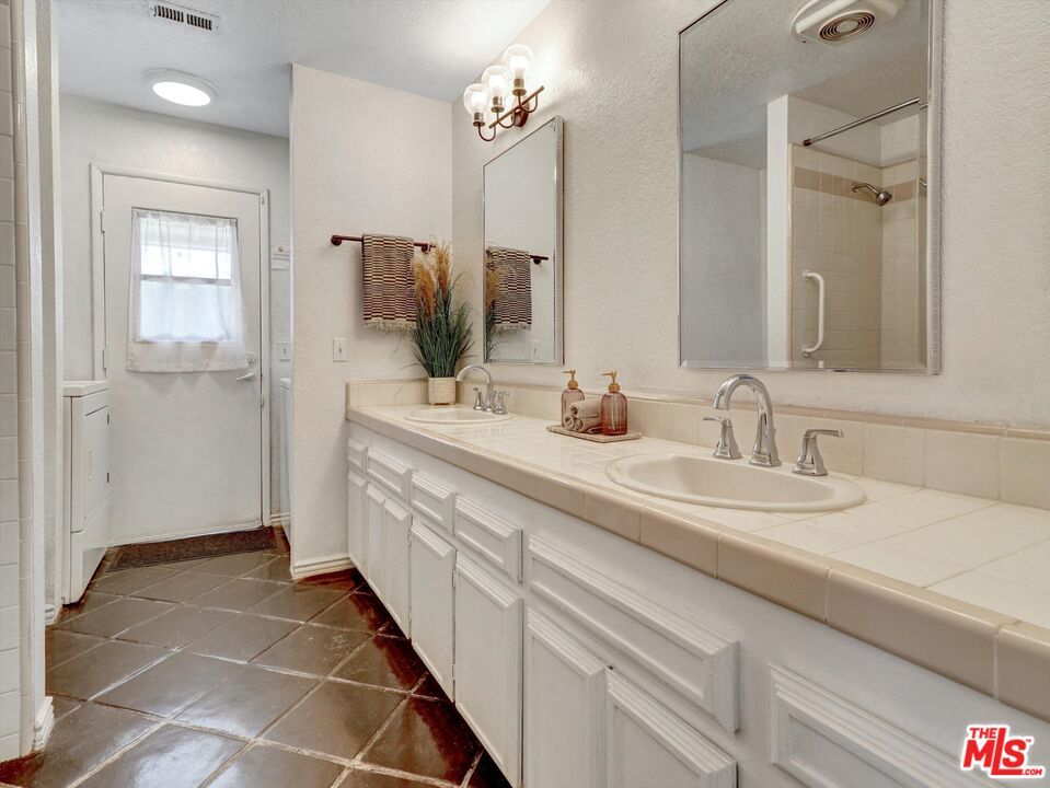 Bathroom, Dual Sink Vanities, Interior, Recessed Lighting, Tile Countertops