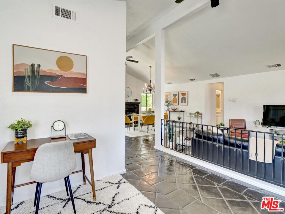 Chandelier, Dining room, Interior, Pendant Lights