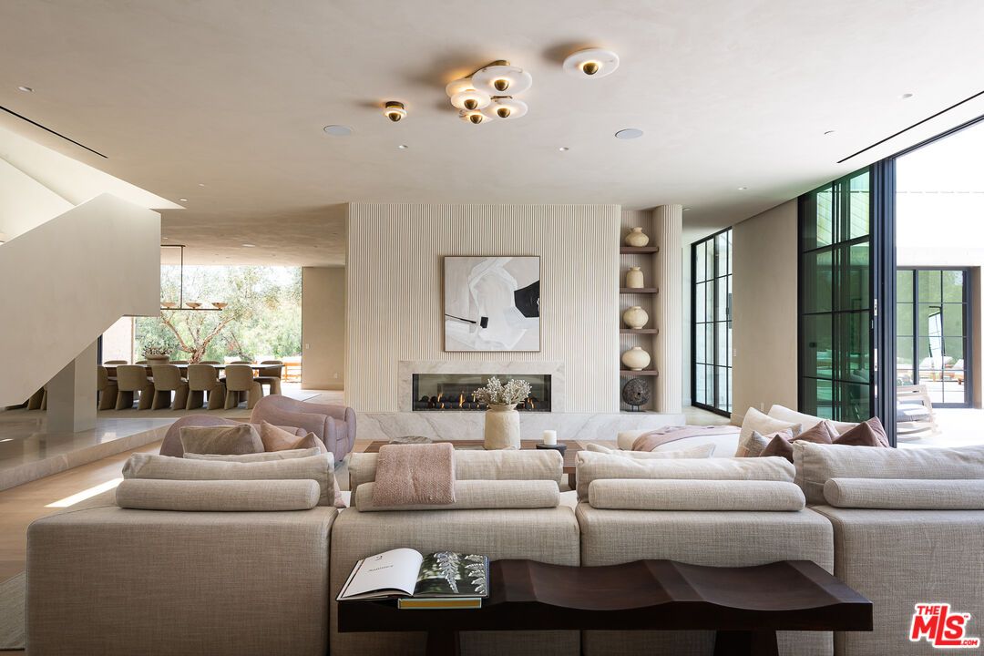 Dining room, Fireplace, Interior, Living room, Pendant Lights, Recessed Lighting