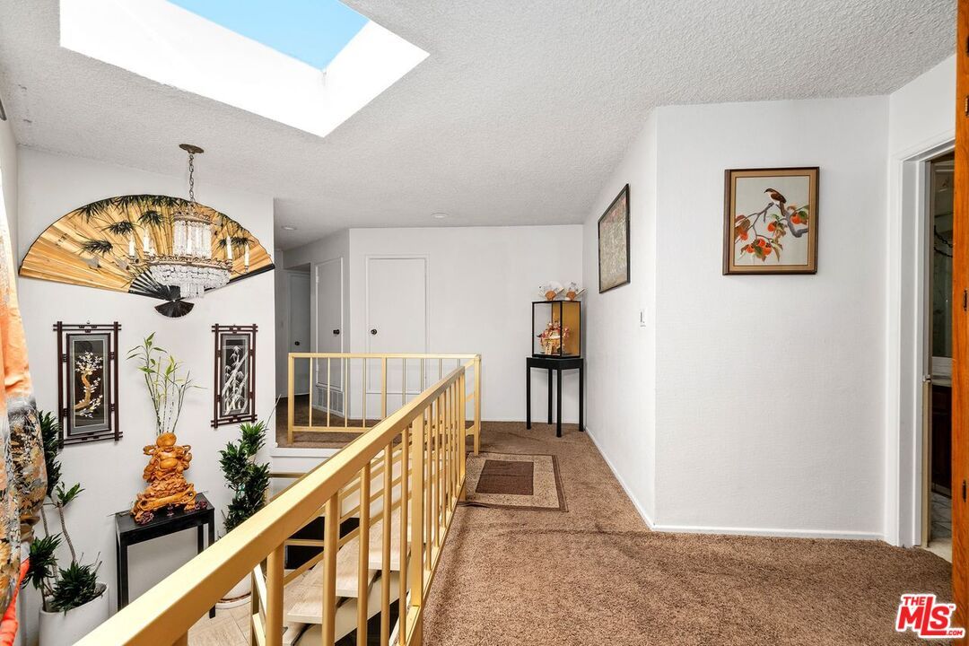 Dining room, Interior