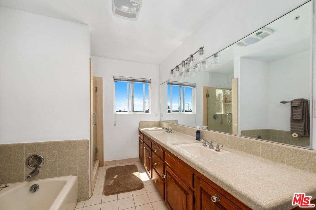 Bathroom, Dual Sink Vanities, Interior, Tile Countertops