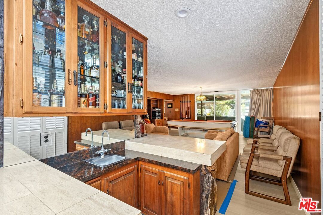 Billiard Table, Chandelier, Interior, Kitchen, Pendant Lights, Recessed Lighting