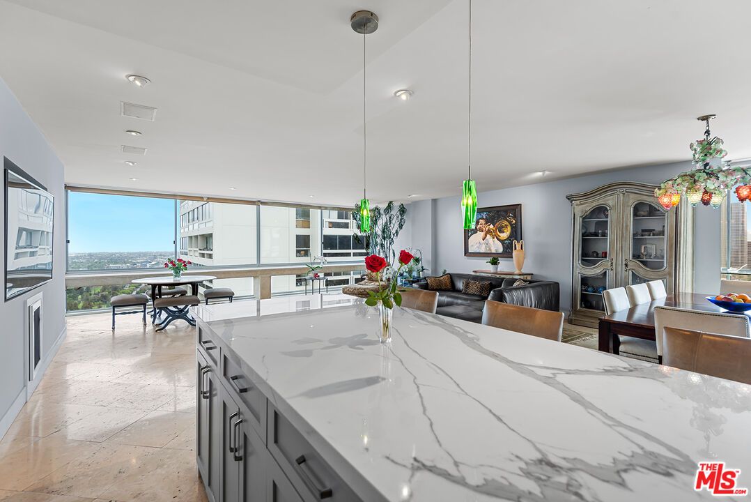 Dining room, Interior, Kitchen, Living room, Pendant Lights, Recessed Lighting