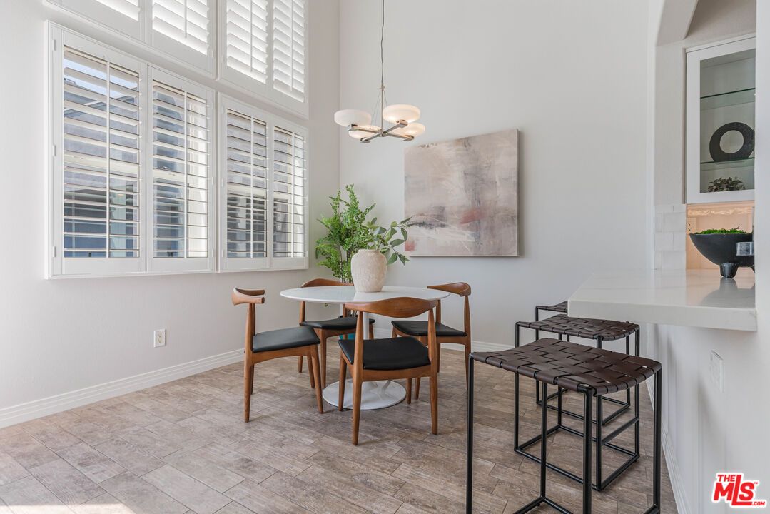 Dining room, Interior, Pendant Lights