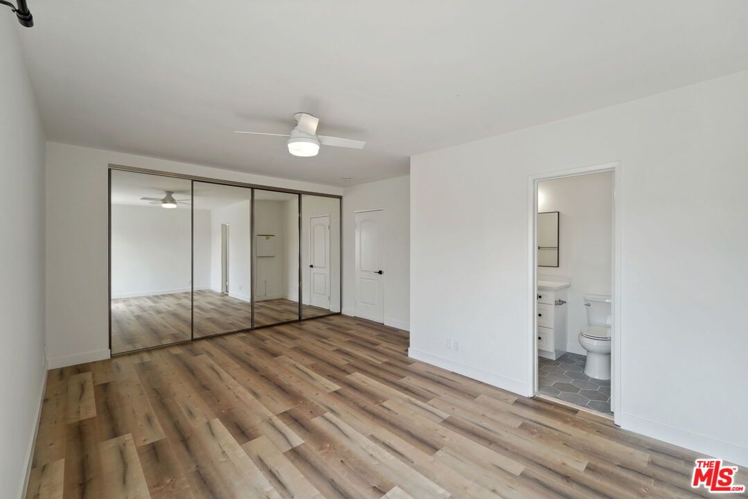 Bathroom, Empty room, Interior, Wood Texture Flooring