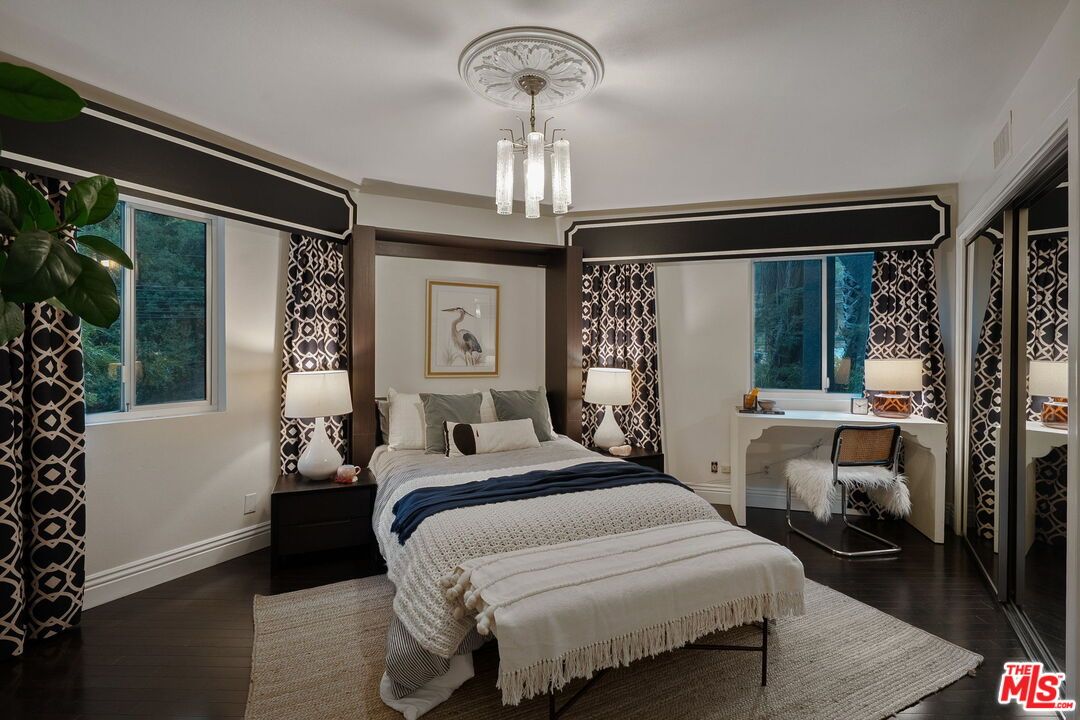 Bedroom, Interior, Pendant Lights, Wood Texture Flooring
