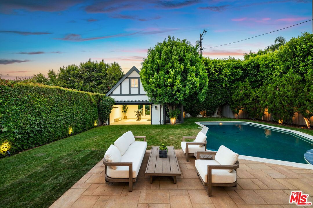 Backyard, Exterior, Pool
