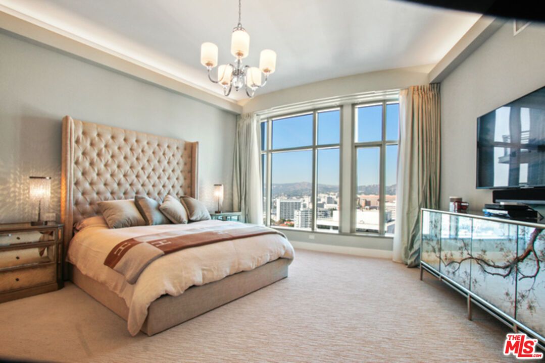 Bedroom, Chandelier, Interior