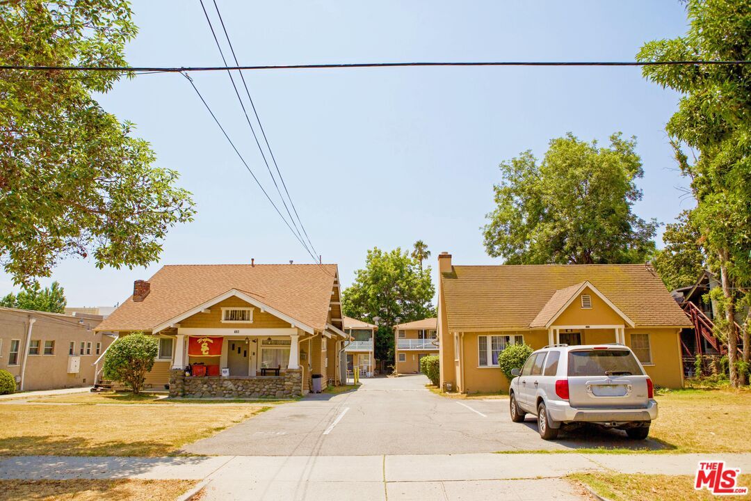 Exterior, Facade, Cape Cod