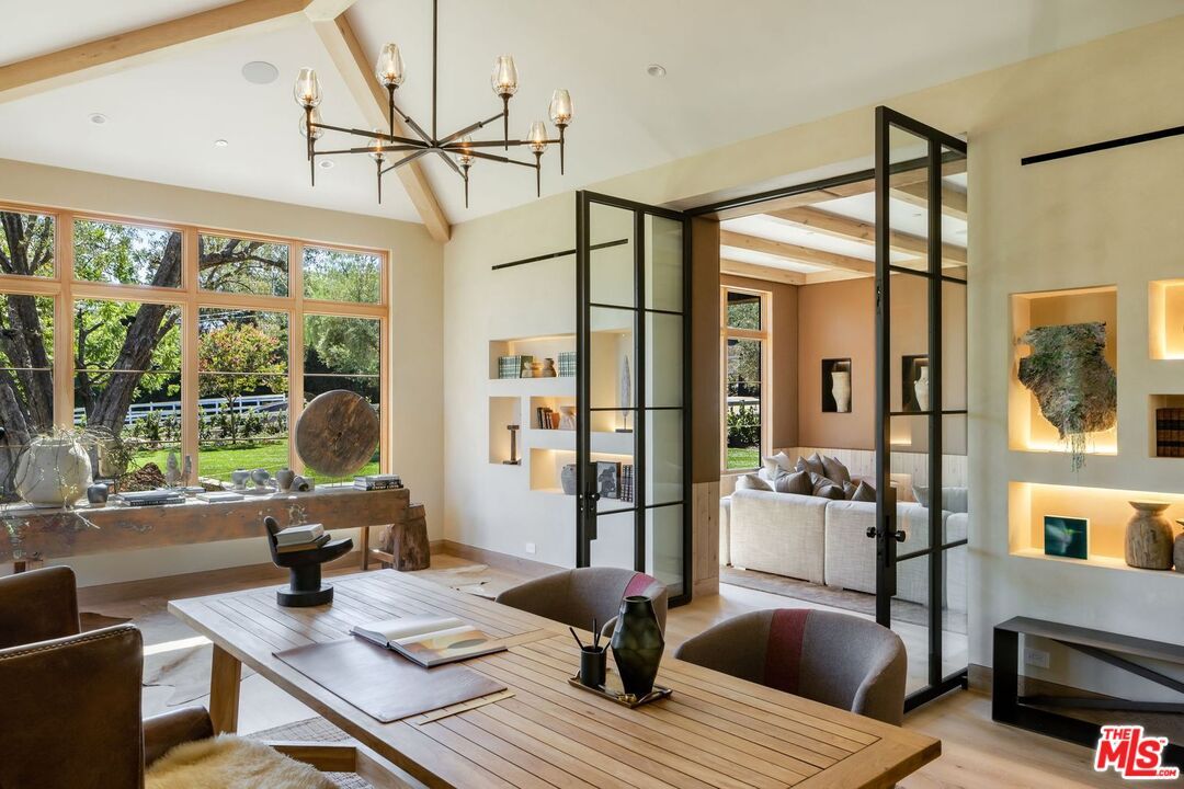 Chandelier, Interior, Living room, Pendant Lights, Recessed Lighting, Wooden Beams, Wood Texture Flooring