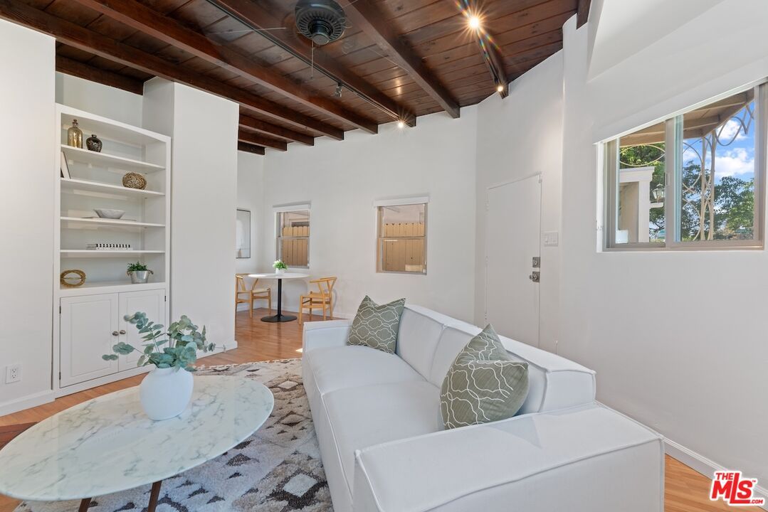 Interior, Living room, Wooden Beams, Wooden Ceilings, Wood Texture Flooring